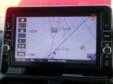 純正メモリーナビ付き!今やナビは必需品と言っても過言ではありませんね!操作性も良く視認性に優れた純正品はオススメです!