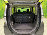 普段のお買い物や通勤、送迎等に十分な荷室スペースを確保しております。セカンドシートを倒すと、大きな荷物の積載も可能です♪