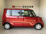 車両右側面からの写真になります。車をご覧になりたい時はお気軽に最寄りの店舗へご相談下さい。
