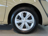 タイヤもきれいにクリーニング済みです
