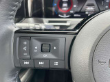 ☆ 【ステアリングスイッチ】 目線はそのままでナビなどの操作や音量調整が可能です。スイッチを注視しなくても操作ができるのでとても便利な装備の1つです ☆