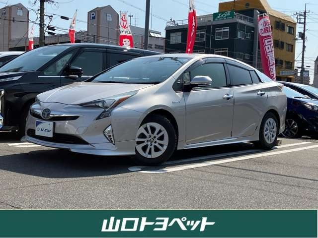 プリウス 1.8 S セーフティ プラス 