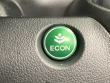 ★ECONスイッチ★ エコドライブを加速しよう!スイッチをONにすると、運転の仕方によるロスを抑え込み燃費をよくするようクルマが頑張ります(*^ー^*)燃費向上にチャレンジ♪
