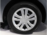◆純正のホイールキャップです!純正のいいところは車のデザインに合わせてデザインされていますので、相性がよく見た目もイイです!◆