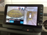 全方位モニターがついています! 車の周囲を360&deg;安全確認できるので、普段の駐車はもちろんの事、縦列駐車や幅寄せの際にも活躍してくれますよ。