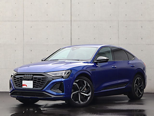 Q8スポーツバック e-tron 55 クワトロ Sライン 4WD 