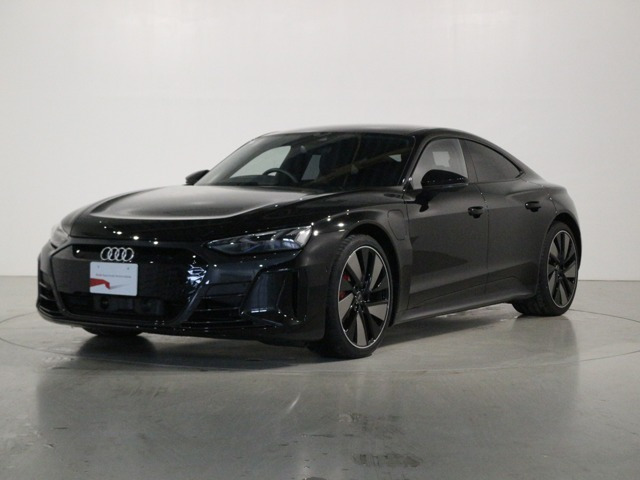 e-tron GT クワトロ 4WD 