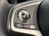 オーディオコントロールスイッチ付き!ハンドルを握ったままチャンネルや音量の調整が可能です。見た目以上に運転していると便利な機能なんですよ。