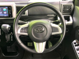【純正革巻きステアリング】上質な革を使用することで、手にしっかり馴染みとても運転しやすいハンドルです♪