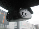ドライブレコーダーも付いてます、もしもの時に安心です。(リア側)