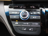 シートヒーター装備付き車!!座席に埋め込まれた電熱線によりシートを暖めることが出来る装備で、温めたられたシートは、寒い冬には最適です!!