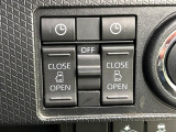 【両側パワースライドドア】スマートキーや運転席のスイッチで後席両側スライドドアの開閉が可能♪電動だから力を入れてドアを開ける必要が無く、小さなお子様でも簡単に開け閉めでき快適です♪