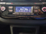 Volkswagen純正インフォティメントシステムComPostion、AM,FMラジオやSDカードに保存されたMP3再生可能です。