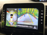 【アラウンドビューモニター】専用のカメラにより、上から見下ろしたような視点で360度クルマの周囲を確認することができます☆死角部分も確認しやすく、狭い場所での切り返しや駐車もスムーズに行えます。