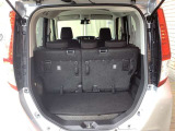 ラゲッジスペ-スは、日常使いには十分なスペ-スを確保開口部も広く積み下ろしも楽々です。