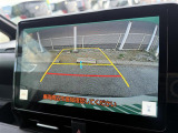 便利な【バックモニター】で安全確認もできます。駐車が苦手な方にもオススメな便利機能です。