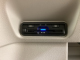 いまや快適なカーライフに欠かせないETCが付いています。