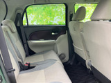 運転席側後部座席