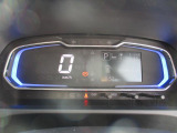スピードメーターはデジタルです◎