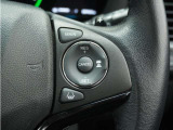 ◆アダプティブクルーズコントロール◆予め設定した車速内でクルマが自動的に加減速。前走車との適切な車間距離を維持しながら追従走行します。【LKAS】車線維持支援システムでステアリング操作を支援。