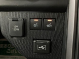 フロントシートには寒い時期に嬉しいシートヒーターを装備!スイッチを入れると早くから暖まり快適にお過ごしいただけます♪