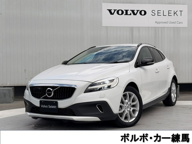 V40クロスカントリー D4 サマム ディーゼル 