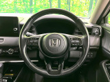 【純正革巻きステアリング】上質な革を使用することで、手にしっかり馴染みとても運転しやすいハンドルです♪