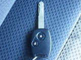 ★キーレス★ 当たり前の装備ほど便利なもの!キーのボタン操作だけでドアロックの開閉ができる快適装備キーレスエントリーです☆