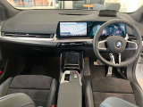 アウトバーンでの走行を見据えたBMWのブレーキシステムはもしもの時にもいち早くマシンを停止してくれます。