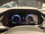 フルカラー10.25インチアルチビューディスプレイ