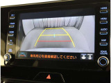 バックカメラが付いているので後方確認が非常にしやすいです。今や運転初心者も熟練者も必須装備!ついていて損はないですね♪