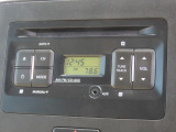 純正のオーディオが装備されてます