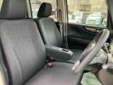 新車メーカー保証に準じた保証を1年間無償で受けられる「まごころ保証」、さらに保証を延長できる「まごころ保証プラス」「まごころ保証プラス&alpha;」をご用意しております。