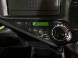 【オートエアコン】車内温度を感知して自動で温度調整をしてくれるのでいつでも快適な車内空間を創り上げます!