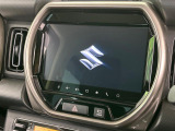 【メーカー純正ナビ】インテリアに溶け込むスタイリッシュな「専用設計」メーカーナビを装備♪視認性や操作性など基本性能にも優れ、より上質なカーライフをお楽しみいただけます。