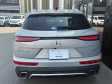 最新のテクノロジーを搭載した美しいSUV