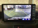駐車が苦手な方でも安心なバックカメラつき。