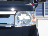 ★ディスチャージライト搭載★ 夜道や雨の日でもより遠くまで見渡せるように。広く明るく、ドライブをサポートするディスチャージライトが安心感を高めてくれます☆
