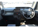 すっきりとした運転席回り☆