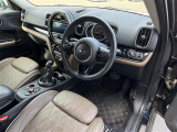 ミニクロスオーバー クーパー S E オール4 4WD 本革シート
