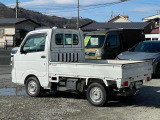 当社では全車ルームクリーニングを施工しご納車。室内だけでなく、エンジンルーム、ドアヒンジ等、隅々まで綺麗に仕上げております!気持ちのいいご納車をお届け致します!