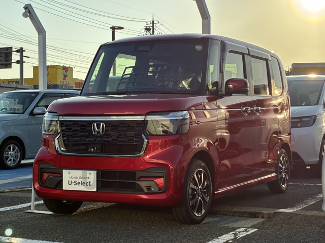 N-BOXカスタム コーディネートスタイル モノトーン 