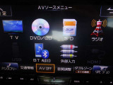 CDDVD再生、SDカード再生、AM、FMラジオ、USB、Bluetooth装備しています♪
