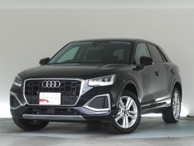 Q2 35 TFSI アドバンスド 