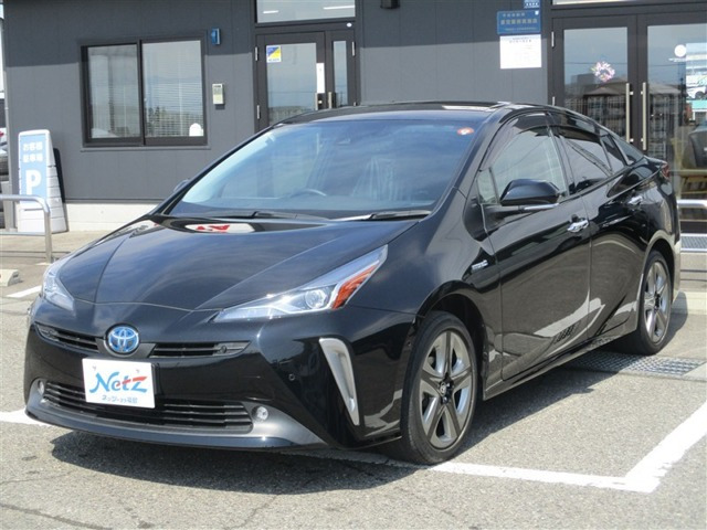 プリウス 1.8 A ツーリングセレクション E-Four 4WD （DAA-ZVW55）