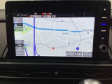 ワイド画面のナビゲーションはフルセグTV、インターナビ対応のGathers純正メモリーナビを搭載しています。Bluetoothオーディオ機能がありますので、スマートフォンなどの音楽も再生できます。