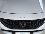 当店はシティライトグループのフレンチディーラーとなっており、岡山県初、日本最大級のDS AUTOMOBILESショールームをオープン 最新のCIに基づいた納車エリア、ラウンジ、レセプションを完備しております