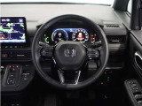 ◆Honda SENSING◆先進の安全運転支援機能で、さまざまなシーンで運転をサポート!システムが運転中のヒヤリハット回避を支援します。