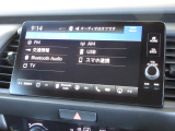 ナビゲーションはホンダコネクトディスプレイを装着しております。AM、FM、Bluetooth、フルセグTVがご使用いただけます。初めて訪れた場所でも道に迷わず安心ですね!