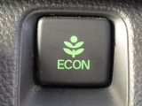 ★ECONスイッチ★ スイッチをONにすると、エンジンやエアコンなどクルマ全体の動きを低燃費モードに!燃費をよくするようクルマが頑張ります☆